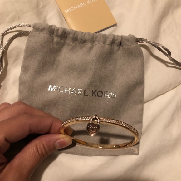 Michael Kors Rose Gold Bracelet - Picture 2 of 8